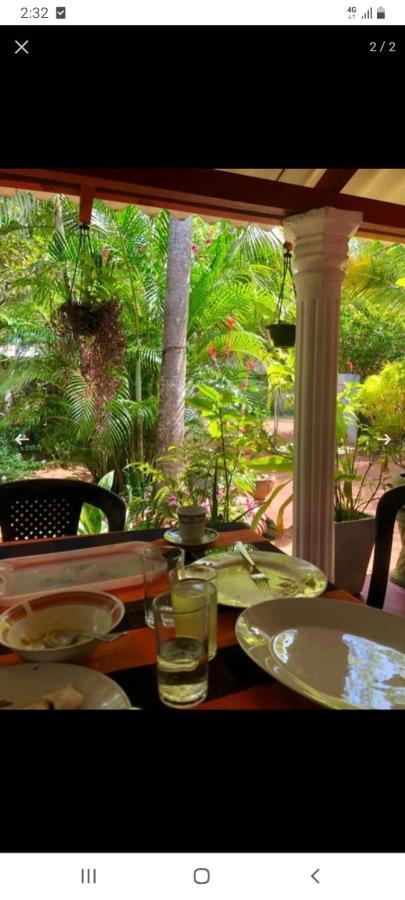 Lake House Homestay أنرادابورام المظهر الخارجي الصورة