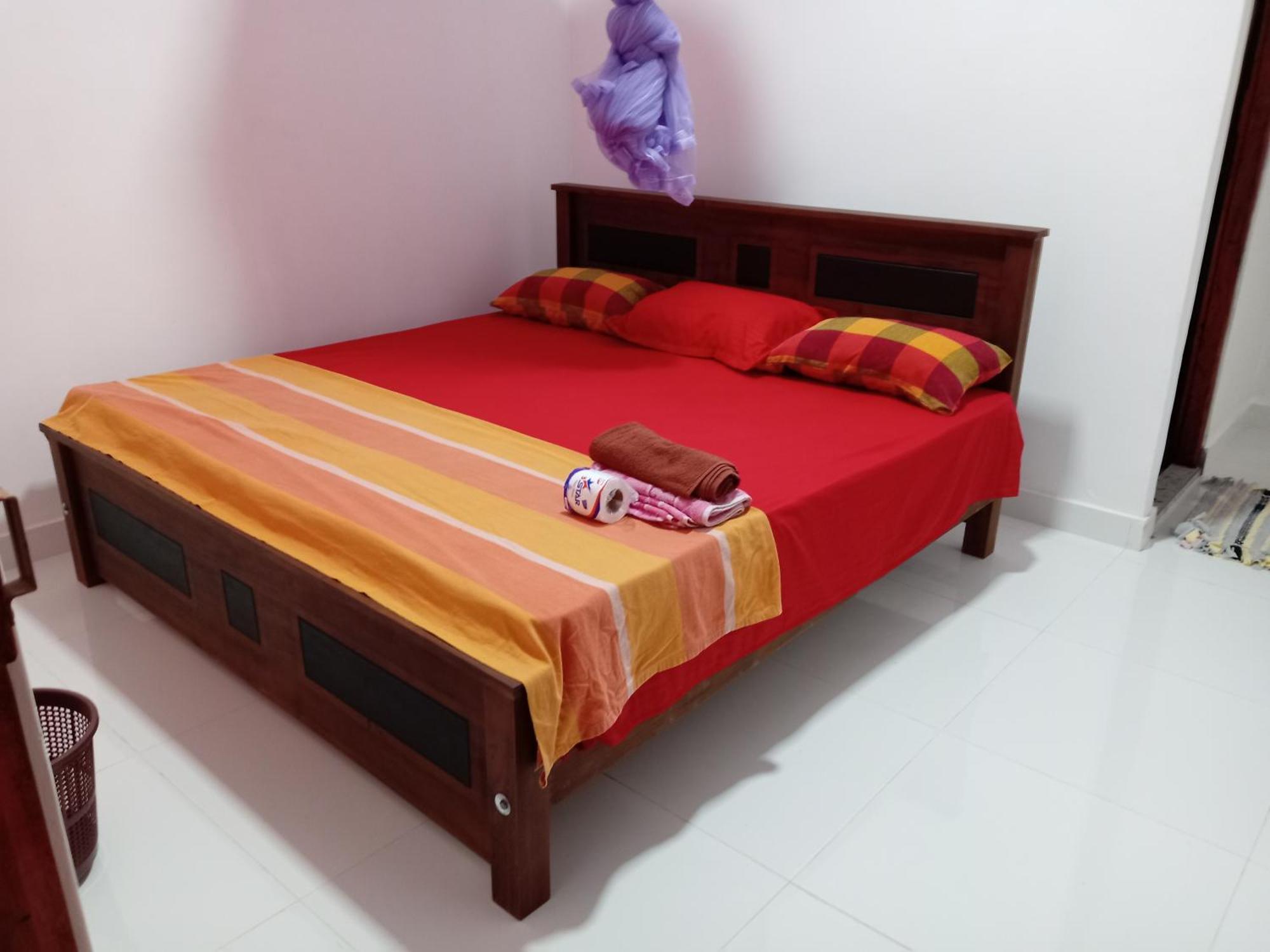 Lake House Homestay أنرادابورام المظهر الخارجي الصورة